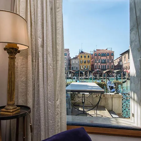 Daire Grimaldi Hermitage Canal Grande View *